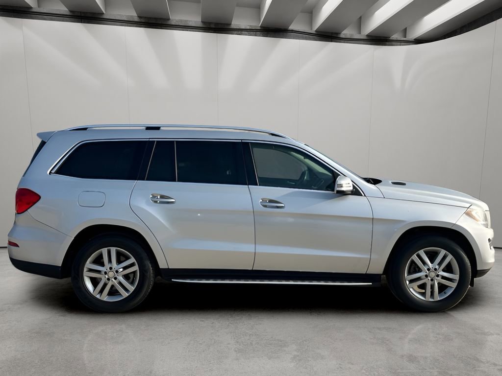 Used 2016 Mercedes-Benz GL 450 4MATIC image 6