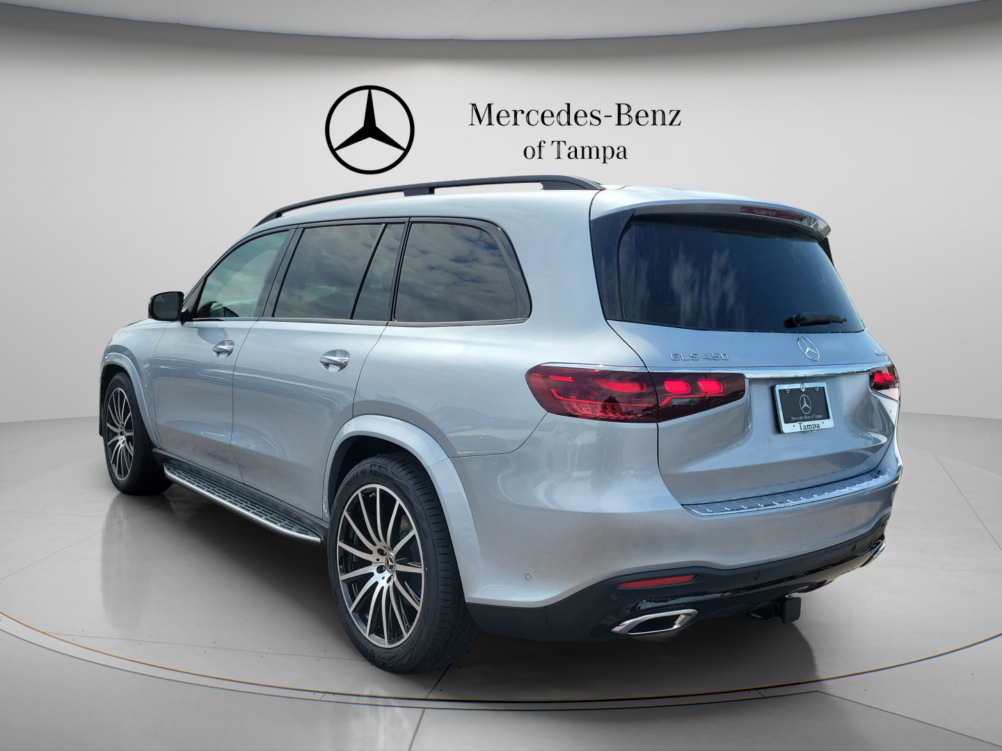 New 2026 Mercedes-Benz GLS 450 4MATIC image 2