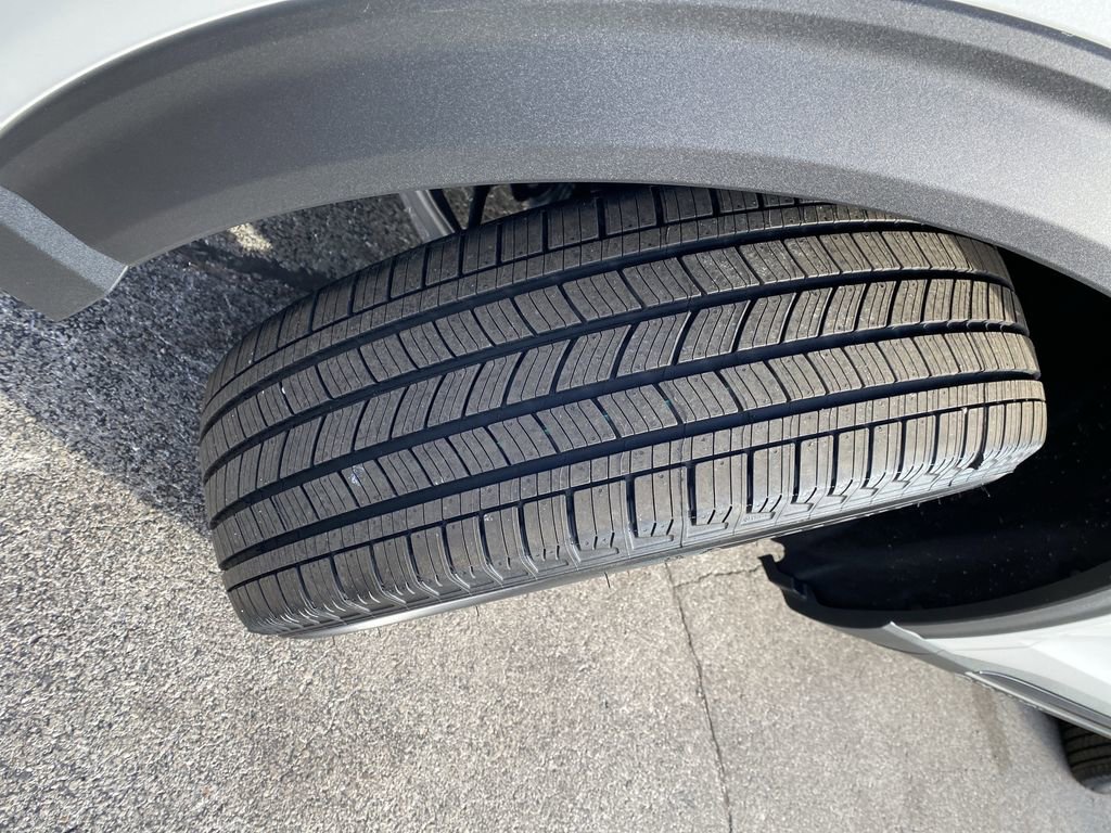 New 2026 Ford Explorer Active image 51