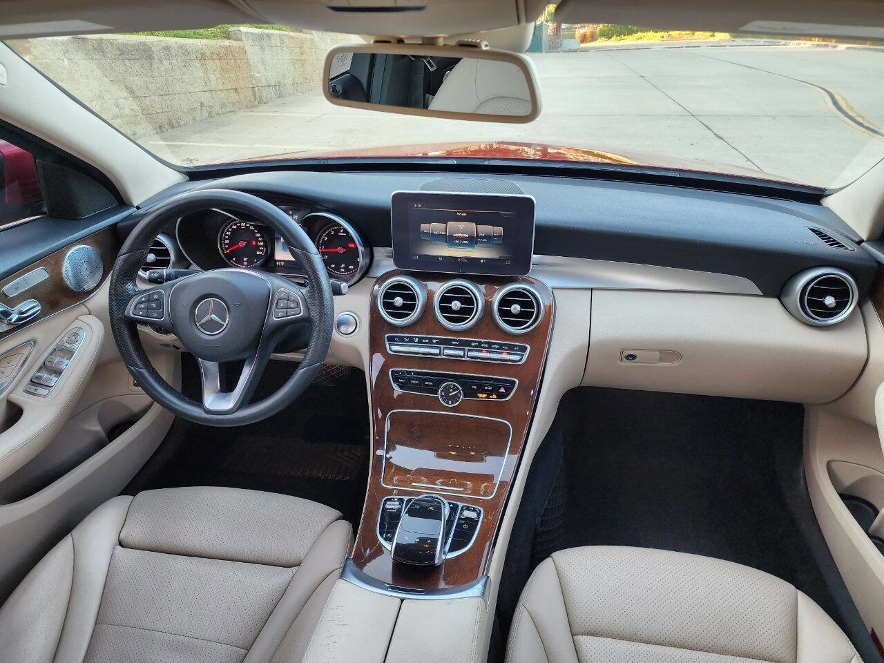 Used 2017 Mercedes-Benz C 300 4MATIC Sedan image 12