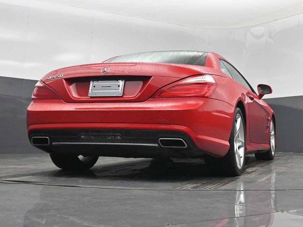 Used 2013 Mercedes-Benz SL 550 image 34