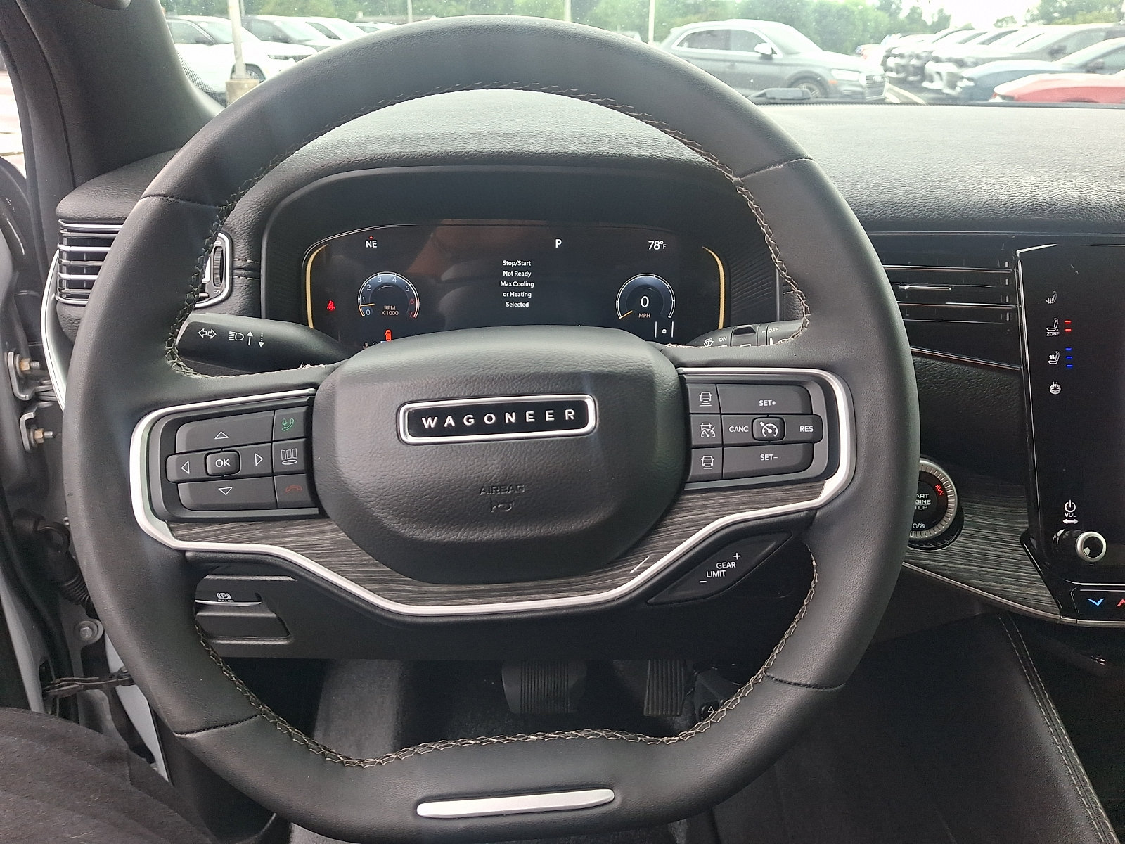 Used 2022 Jeep Wagoneer Series II AWD/4WD image 19