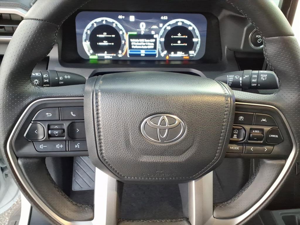 Used 2025 Toyota 4Runner Limited image 29