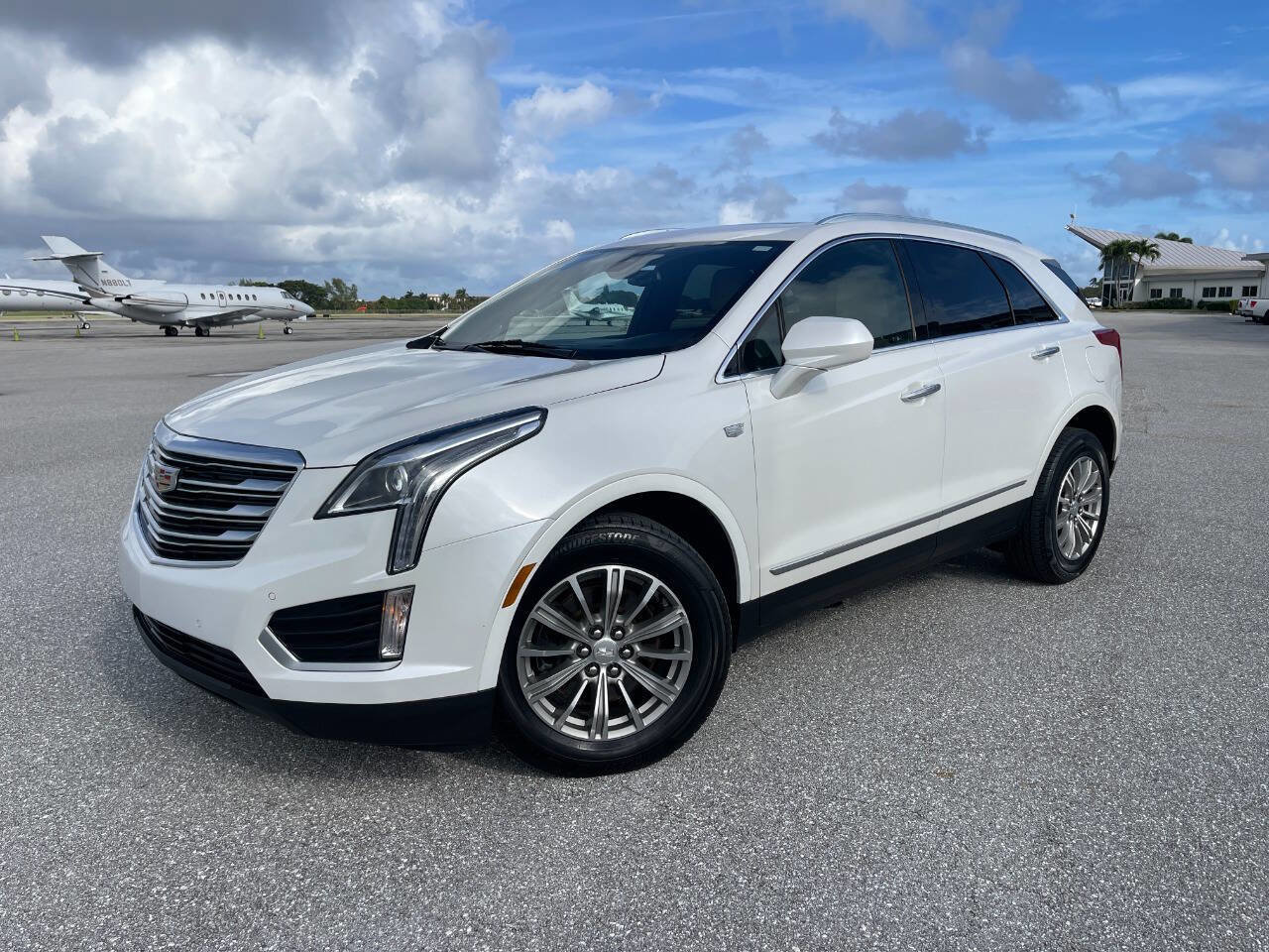 Used 2018 Cadillac XT5 Luxury w/ Driver Awareness Package image 33