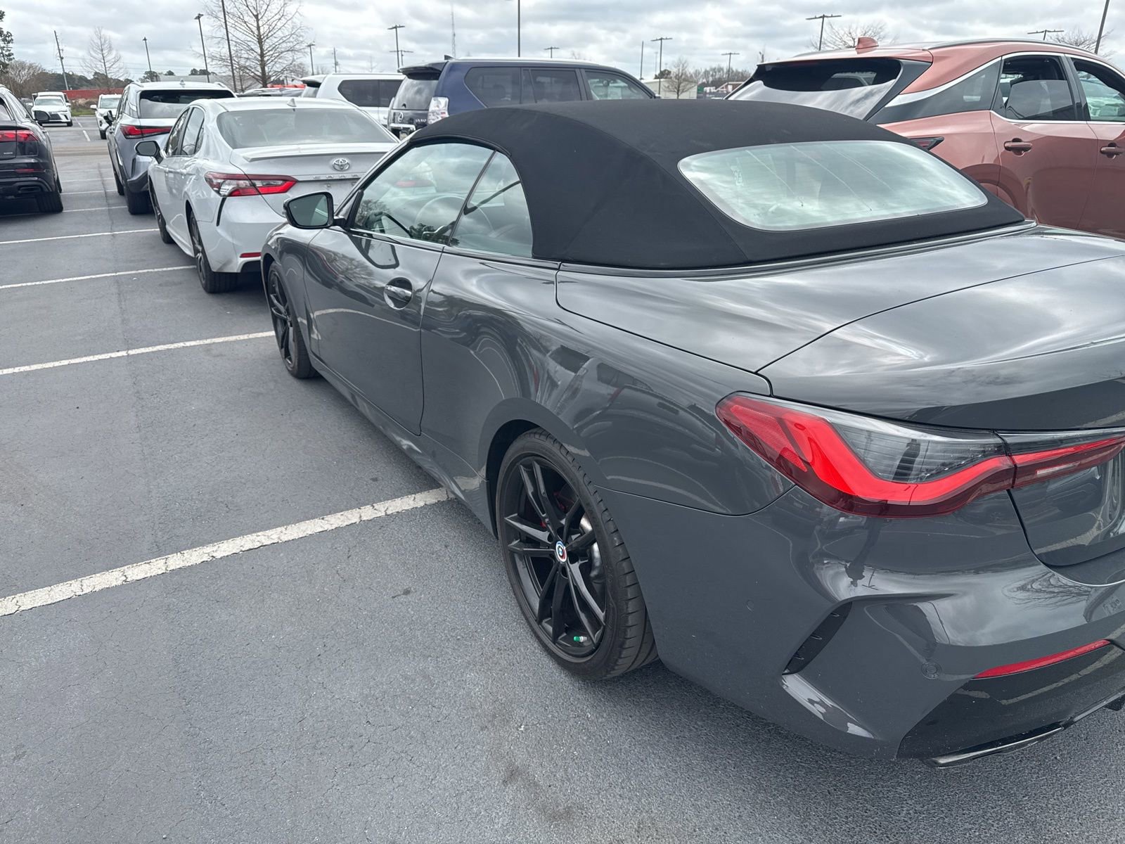 Used 2023 BMW M440i Convertible w/ Premium Package image 33