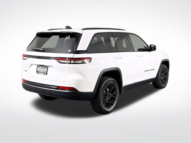 New 2025 Jeep Grand Cherokee Laredo image 7