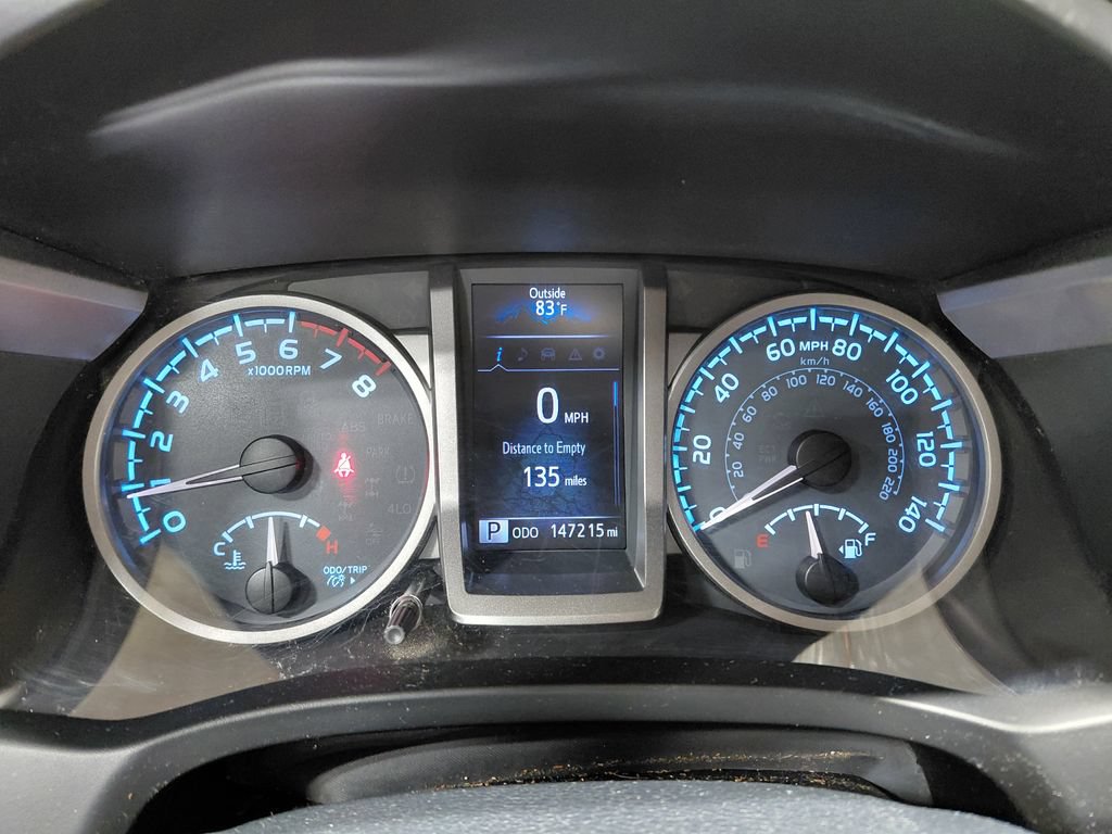 Used 2019 Toyota Tacoma SR5 AWD/4WD image 22