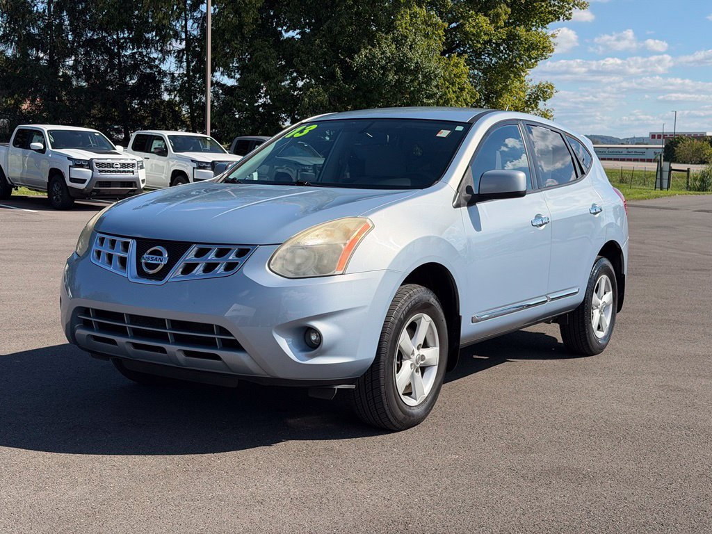 Used 2013 Nissan Rogue S w/ Special Edition Pkg AWD/4WD image 2