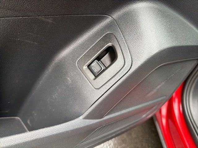 Used 2022 Volkswagen Atlas Cross Sport SE image 17