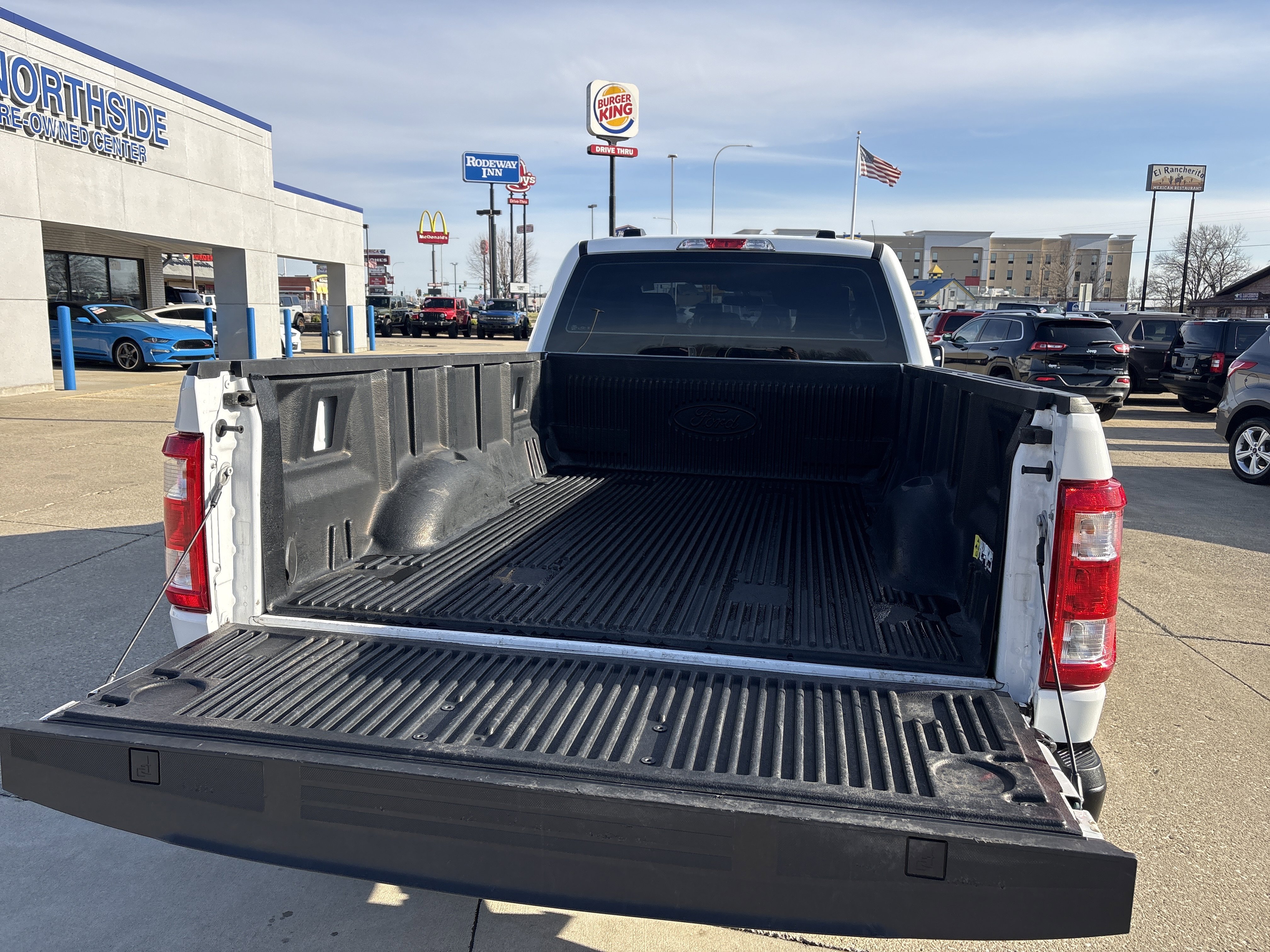 Used 2023 Ford F150 XL image 5