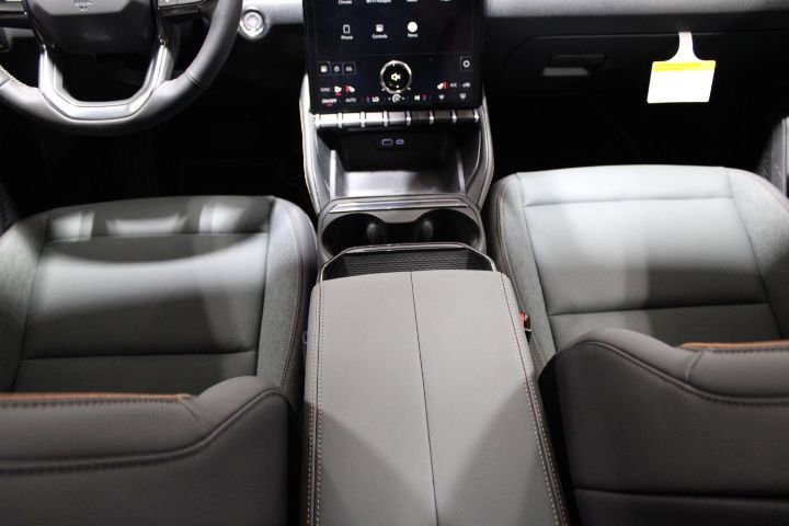 New 2026 GMC Terrain AT4 image 30