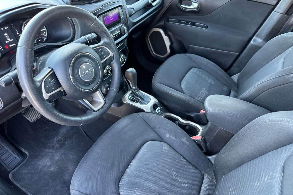 Used 2017 Jeep Renegade Sport w/ Power & Air Group AWD/4WD image 4