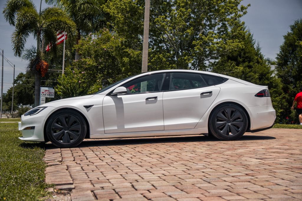 Used 2023 Tesla Model S AWD/4WD image 2