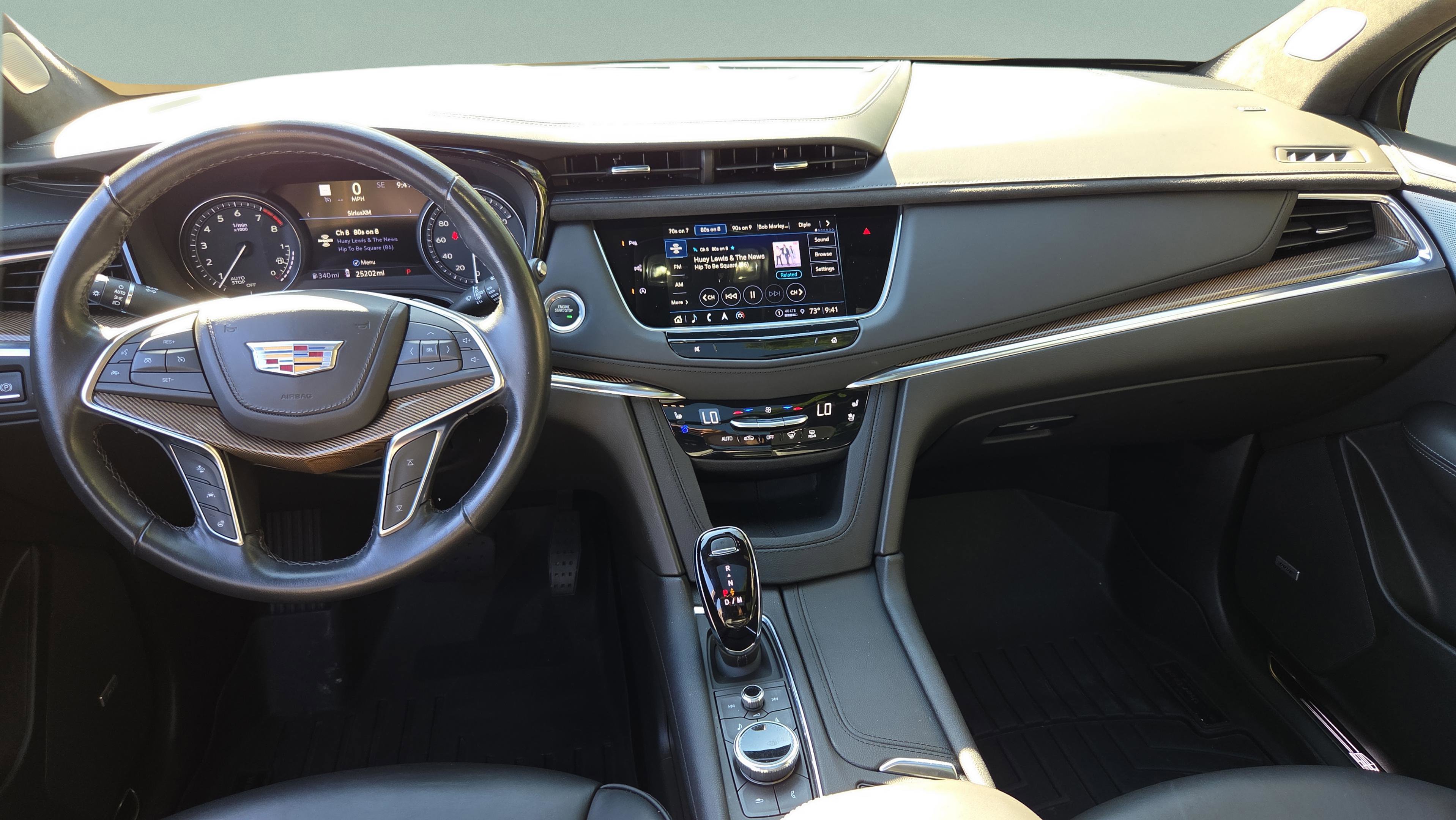 Used 2024 Cadillac XT5 Premium Luxury w/ Platinum Package FWD image 12