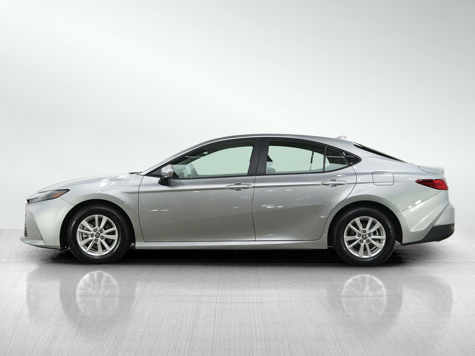 Used 2026 Toyota Camry LE FWD image 2