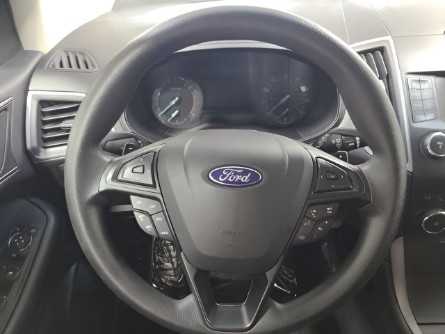 Used 2015 Ford Edge SE FWD image 22