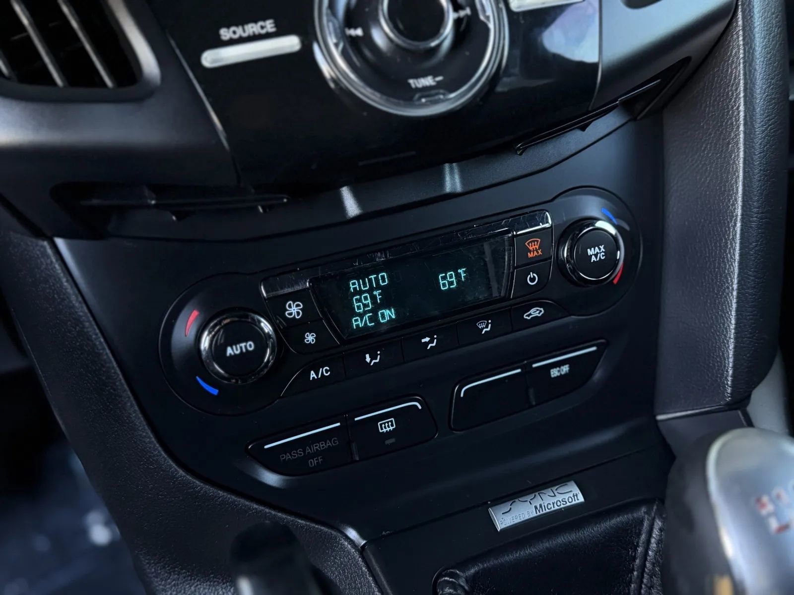 Used 2014 Ford Focus ST w/ Equipment Group 202A FWD image 31