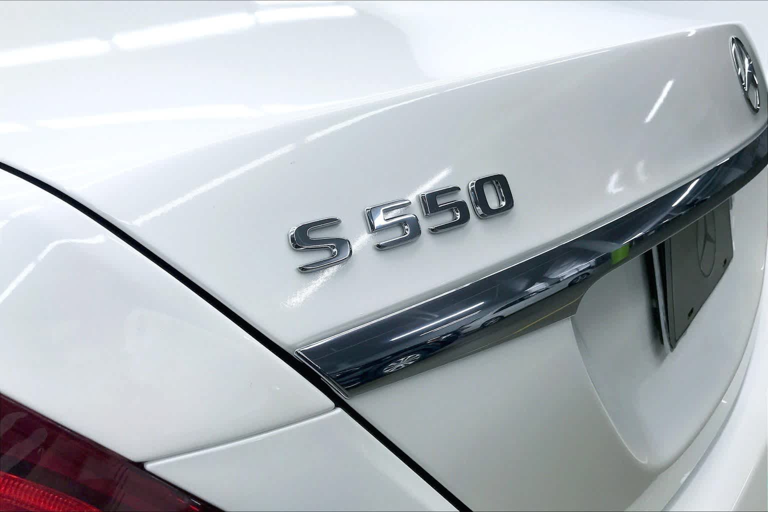 Used 2017 Mercedes-Benz S 550 Sedan image 30