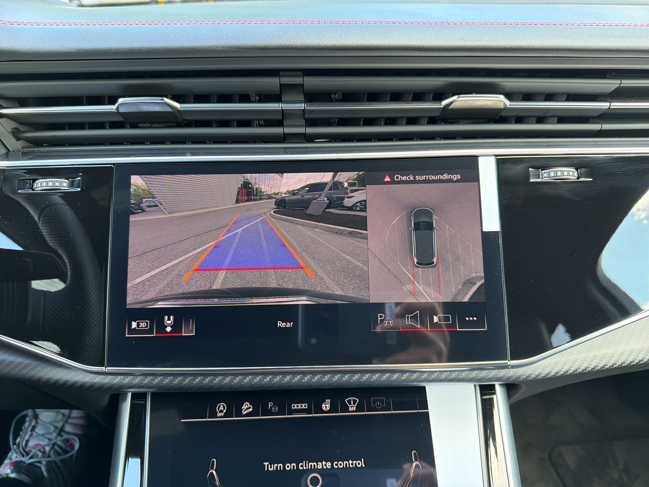 New 2026 Audi SQ7 Prestige AWD/4WD image 23