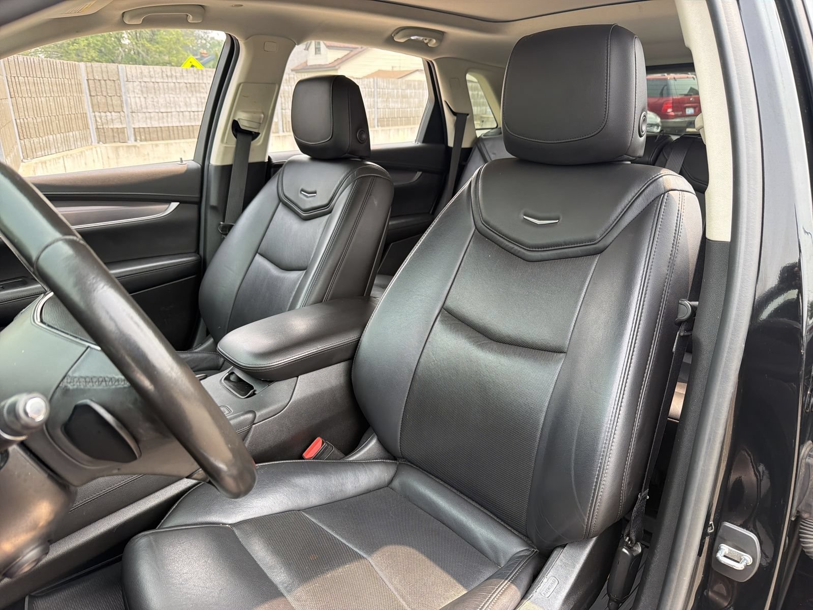 Used 2019 Cadillac XT5 Luxury FWD image 18