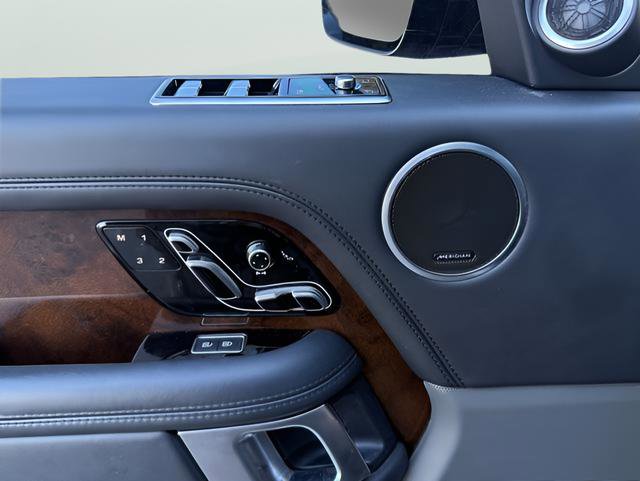 Used 2022 Land Rover Range Rover P525 Westminster Edition image 16