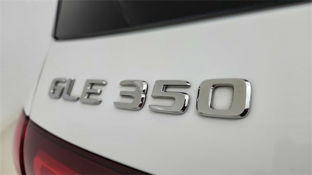 Used 2025 Mercedes-Benz GLE 350 4MATIC w/ AMG Line Exterior image 17