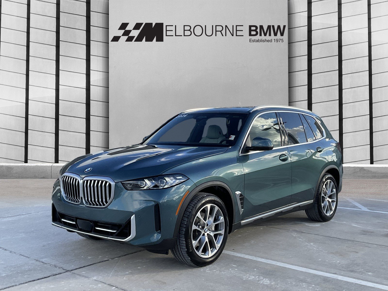 Certified 2026 BMW X5 sDrive40i RWD image 3