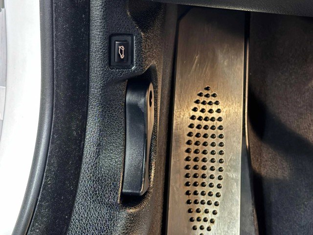 Used 2017 BMW 650i xDrive Convertible image 50