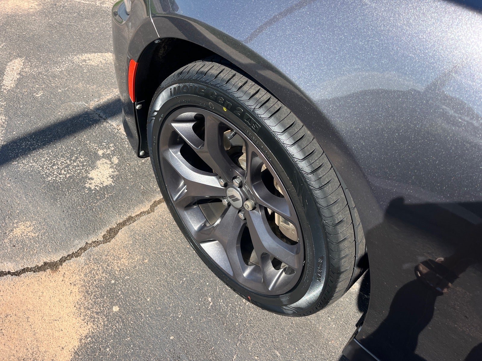 Used 2018 Dodge Charger SXT Plus w/ Quick Order Package 29J RWD image 3