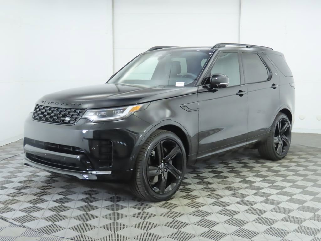 New 2025 Land Rover Discovery Dynamic SE