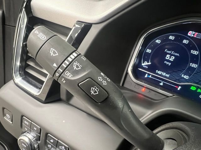 Used 2025 GMC Sierra 3500 Denali w/ Denali Reserve Package AWD/4WD image 32