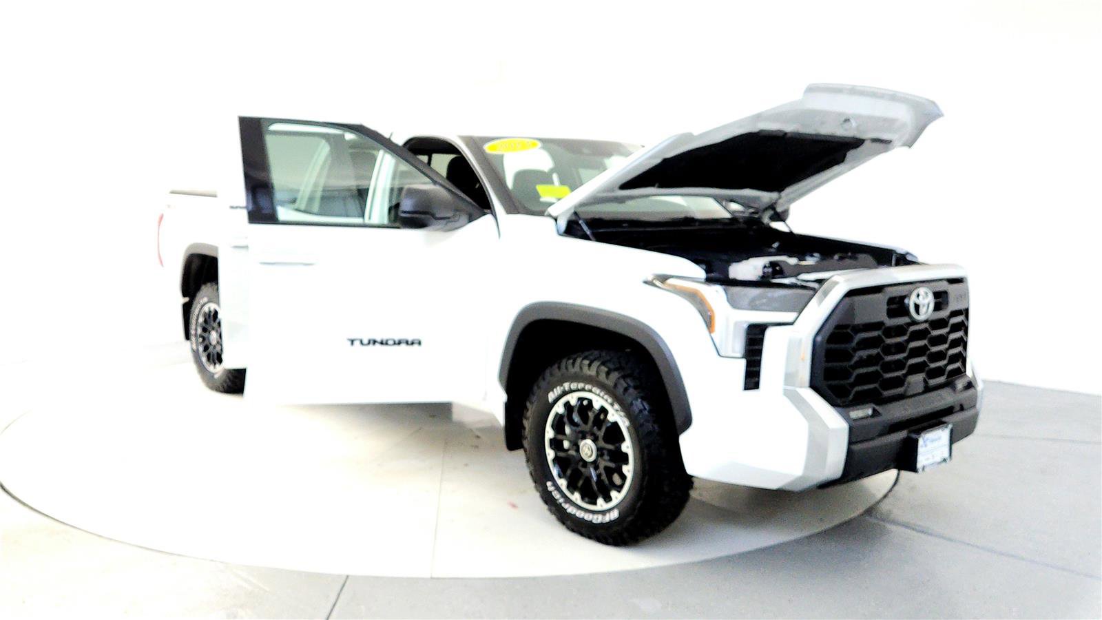 Used 2023 Toyota Tundra SR5 w/ TRD Off-Road Package image 9