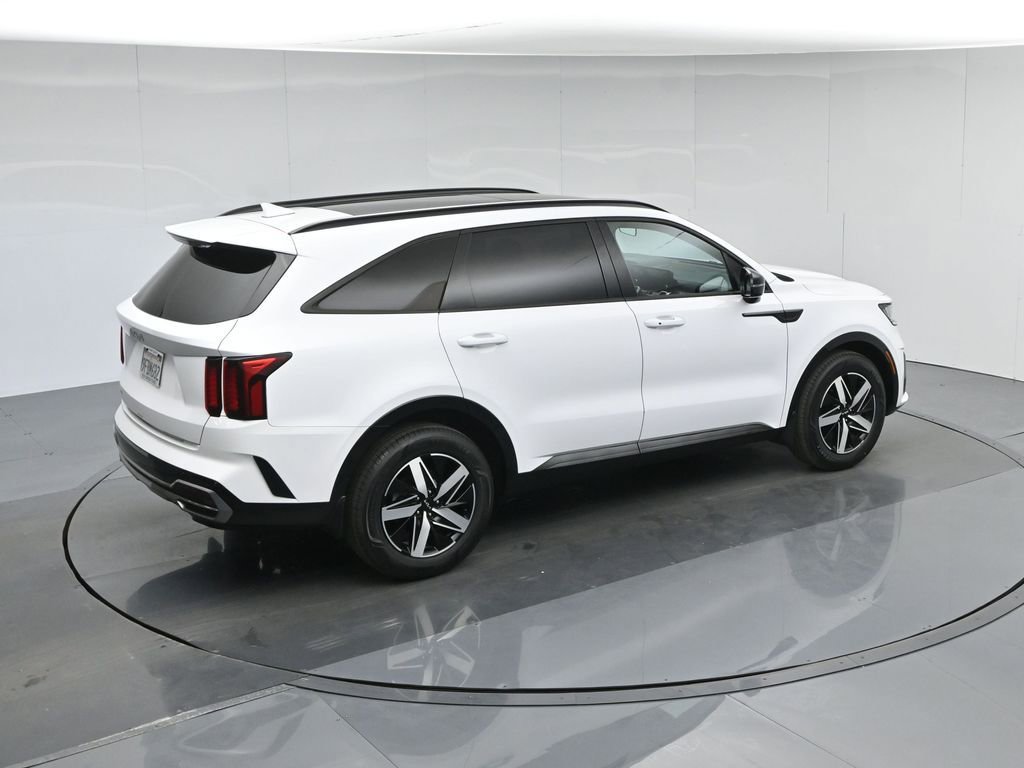 Used 2023 Kia Sorento S w/ Panoramic Sunroof Package image 47