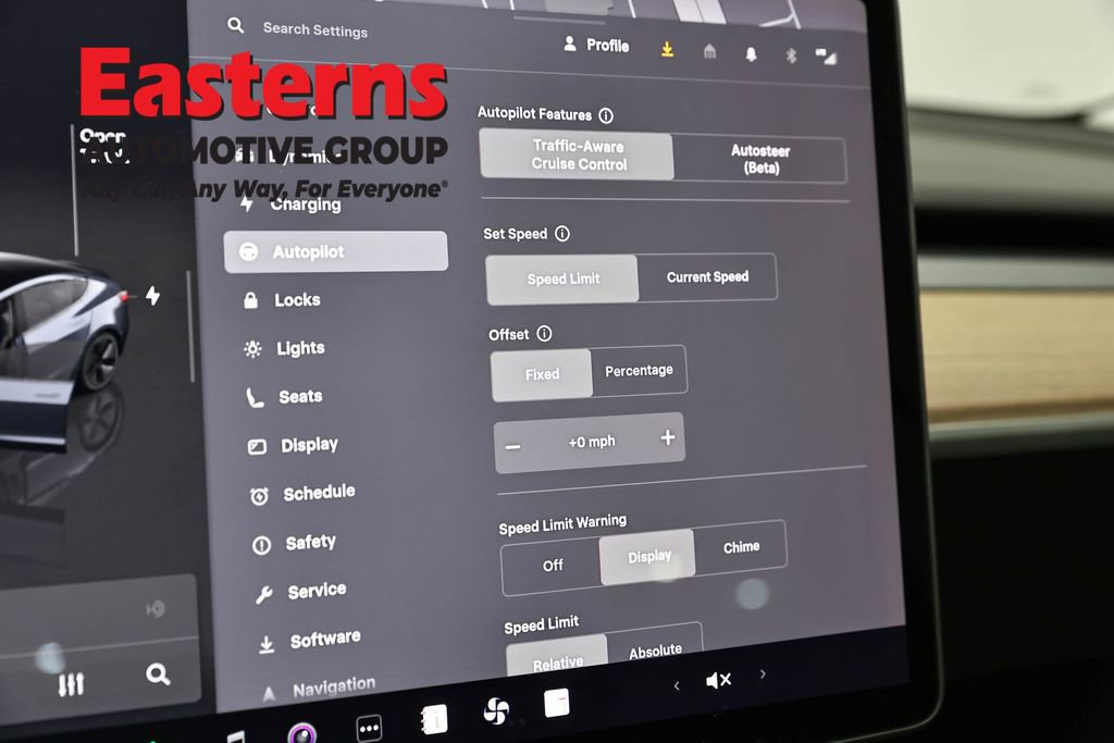 Used 2023 Tesla Model 3 Standard Range image 15