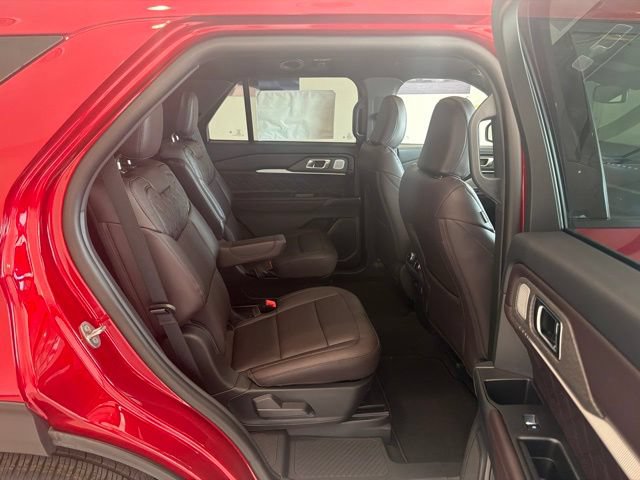New 2026 Ford Explorer Platinum w/ LUX Leather Package AWD/4WD image 21