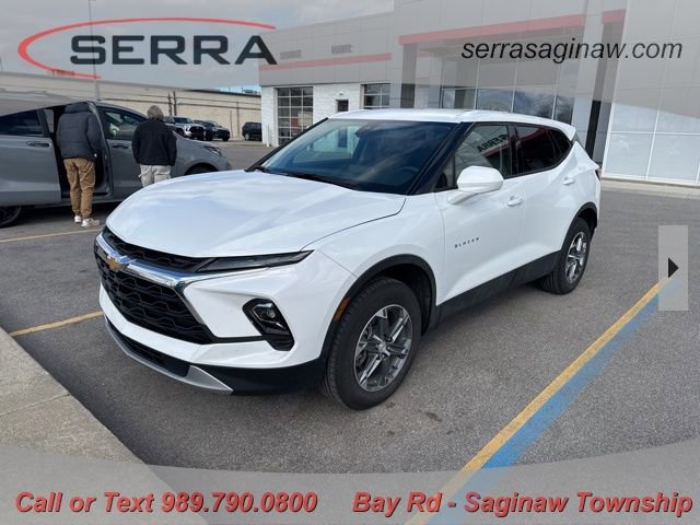 Used 2024 Chevrolet Blazer LT image 1