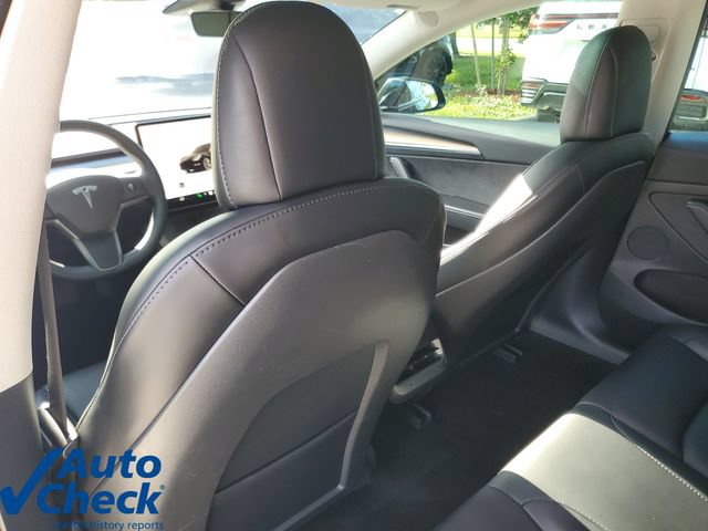 Used 2022 Tesla Model 3 Long Range AWD/4WD image 11