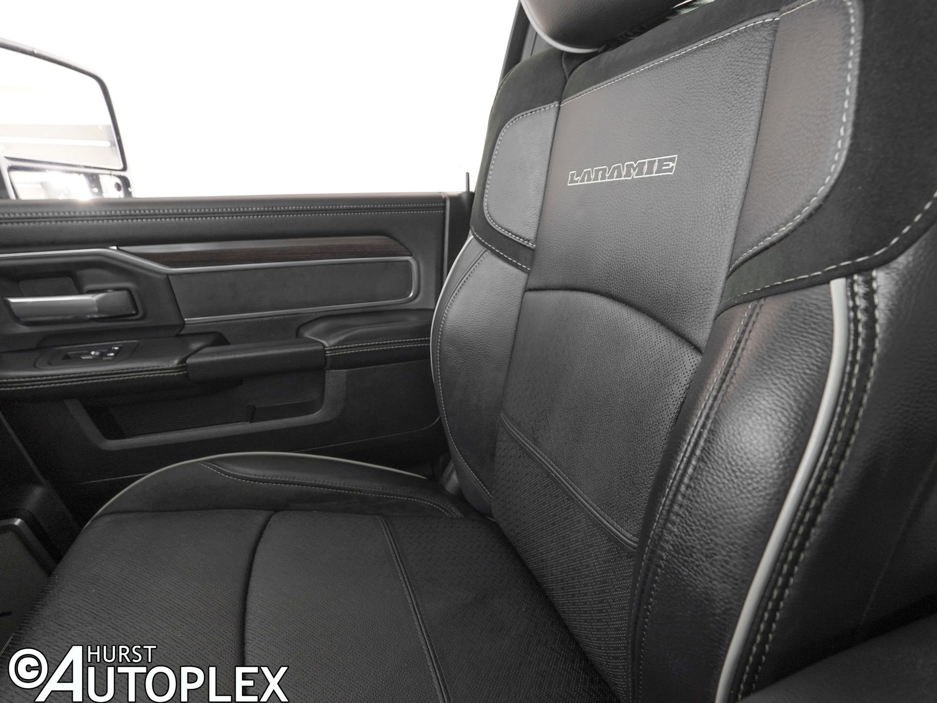 Used 2026 RAM 2500 Laramie image 29