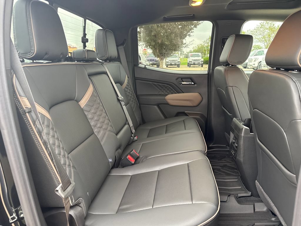 New 2026 GMC Canyon Denali w/ LPO, Denali Black Edition AWD/4WD image 46
