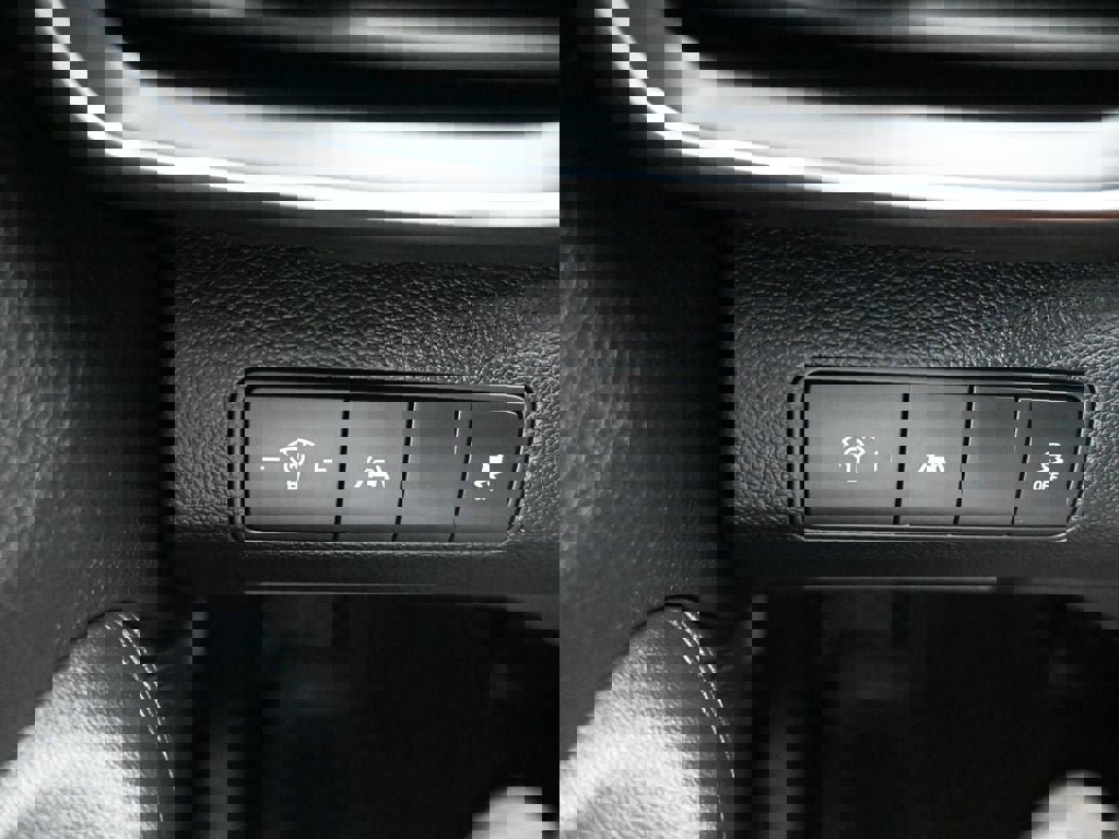 Certified 2021 Hyundai Santa Fe SEL image 20