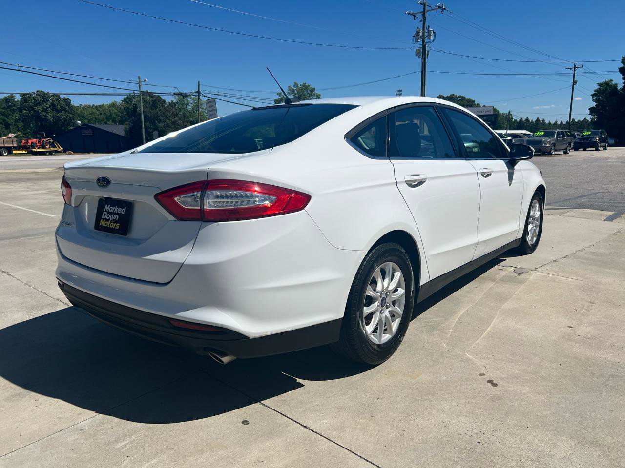 Used 2016 Ford Fusion S FWD image 5