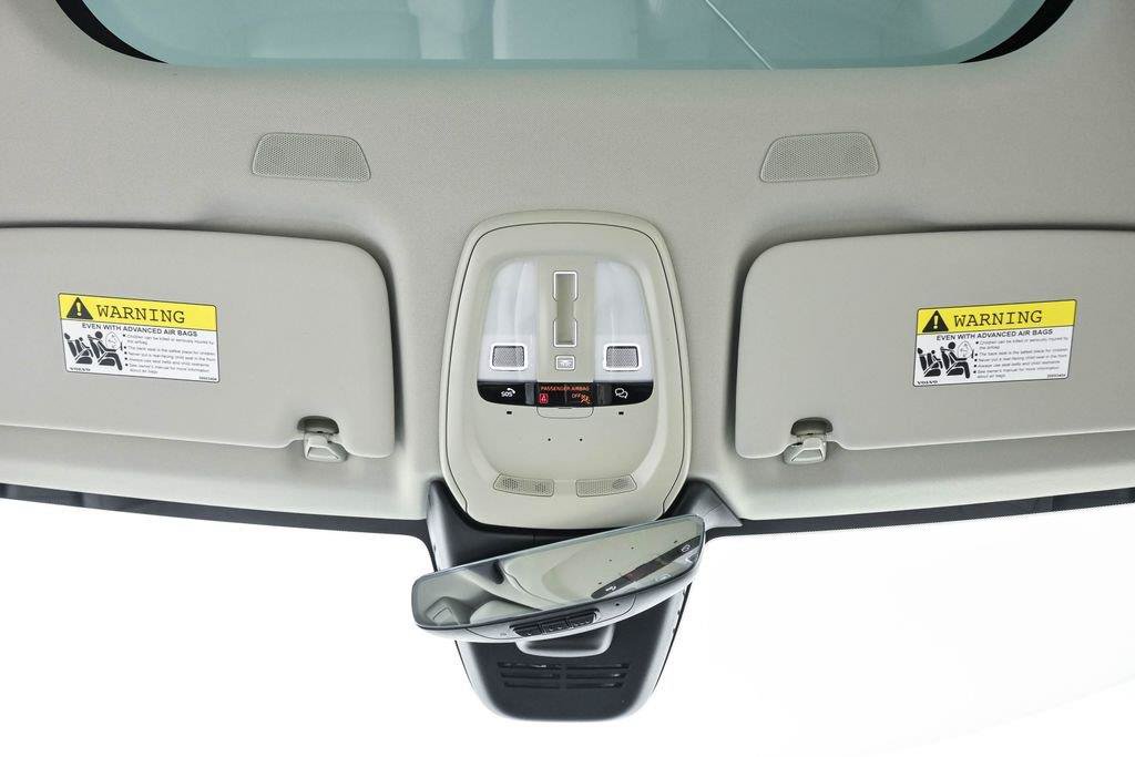 Certified 2024 Volvo XC60 T8 Plus w/ Protection Package Premier AWD/4WD image 20