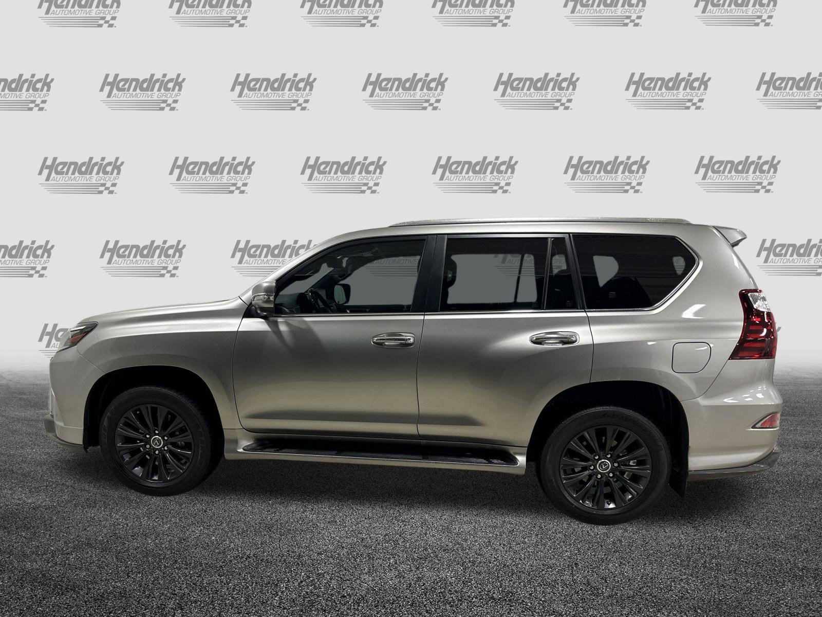 Certified 2022 Lexus GX 460 Luxury w/ Sport Design Package AWD/4WD image 7