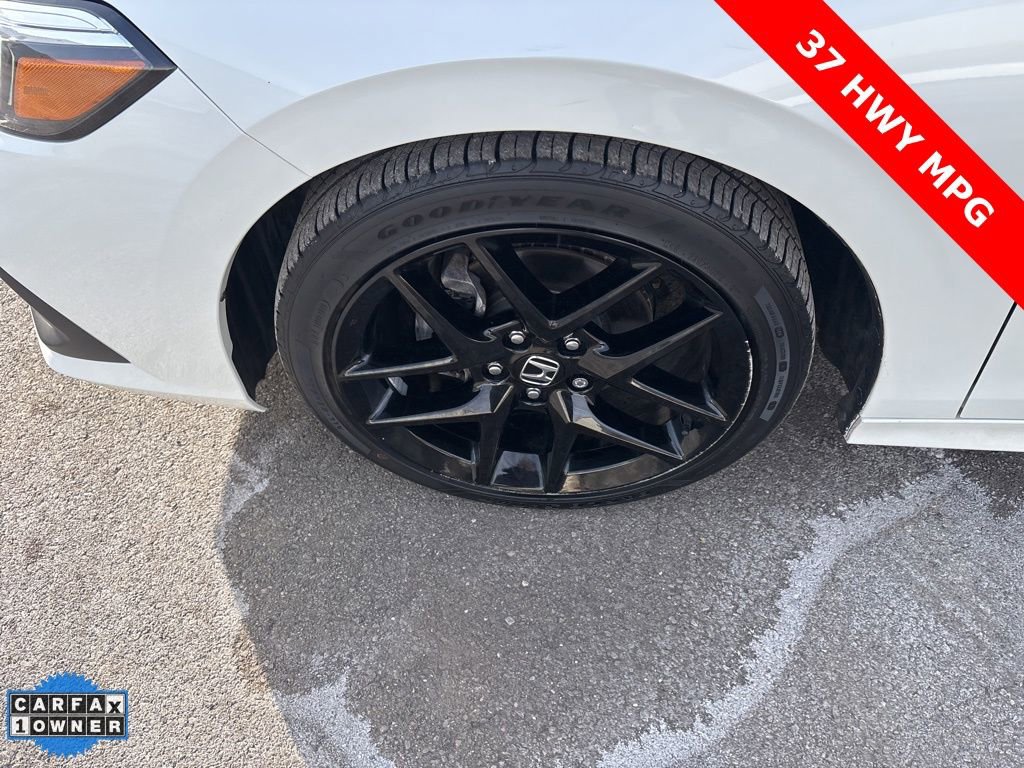 Used 2023 Honda Civic Sport image 32