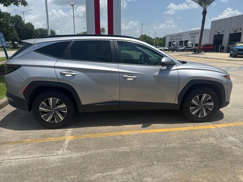 Used 2022 Hyundai Tucson Blue AWD/4WD image 5