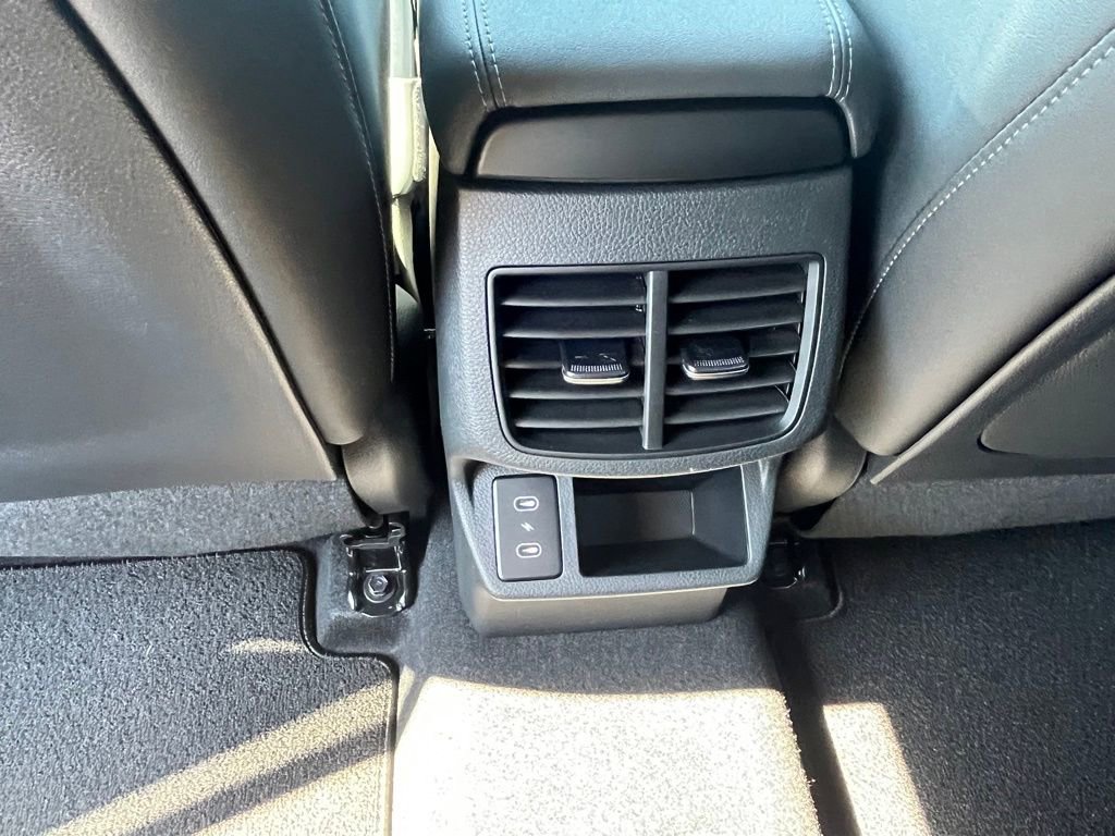 Used 2026 Kia Seltos SX AWD/4WD image 30