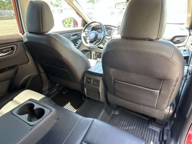 Used 2021 Nissan Rogue SV w/ Premium Package AWD/4WD image 39