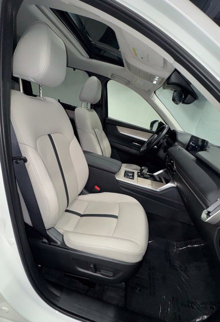 Used 2025 MAZDA CX-70 3.3 Turbo w/ Premium Package AWD/4WD image 16