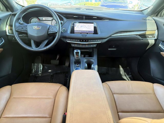 Used 2019 Cadillac XT4 Premium Luxury image 13