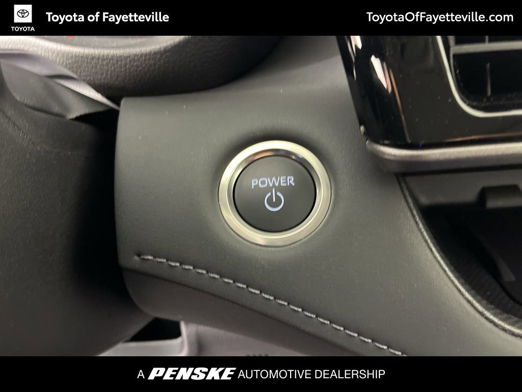 Used 2026 Toyota Highlander Limited image 38